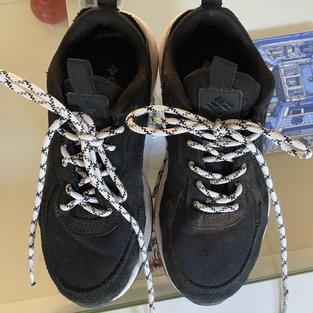Trail shoes. Size 6. Black and white